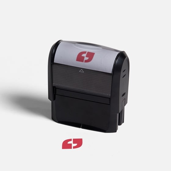 Suorakaiteen muotoiset, itsevärjäytyvät leimasimet